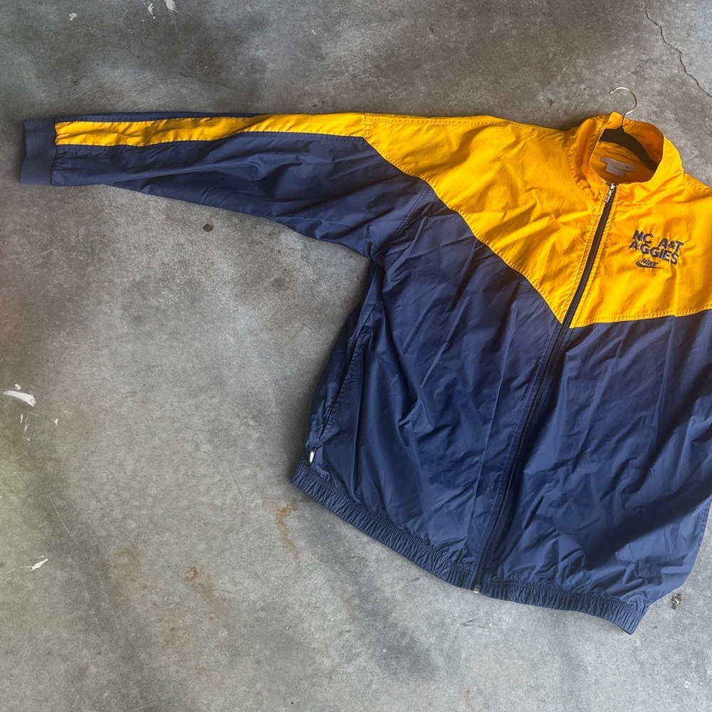 Vtg NIKE NC A&T AGGIES Yellow and Blue Windbreaker Jacket, Size XXL - Picture 8 of 12